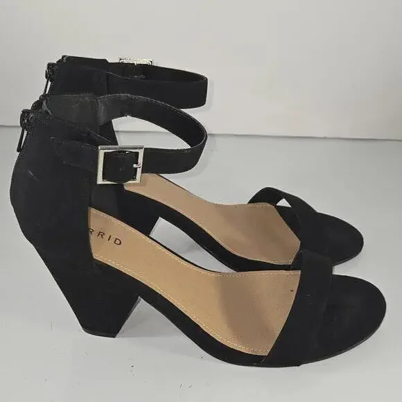Torrid Women's Suede Strappy Block Heel Black Plus Size 11W - Picture 9 of 9